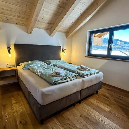 Ours Living Penthaus - Inkl Private Sauna ホラースバッハ・イム・ピンツガウ