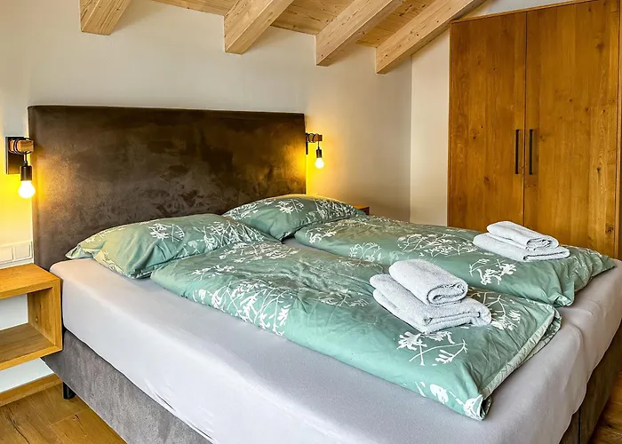 Ours Living Penthaus - Inkl Private Sauna