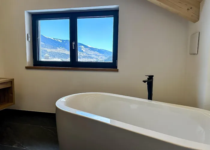 Ours Living Penthaus - Inkl Private Sauna Hollersbach im Pinzgau