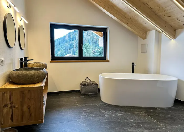 Ours Living Penthaus - Inkl Private Sauna
